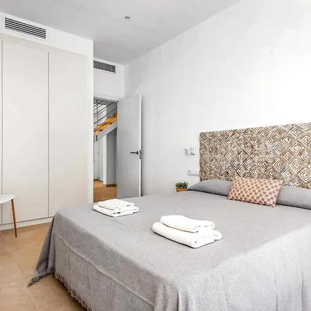 Carmela By * 나 마카렛