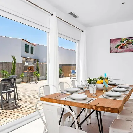 Βίλα Carmela By *