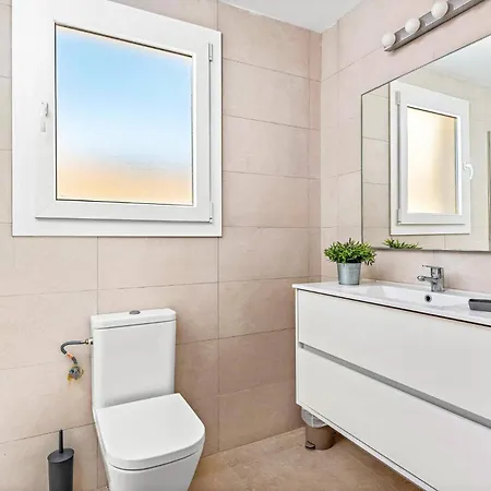 Carmela By فيلة Na Macaret